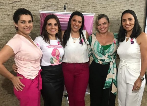 FOTO A NOTICIA – OUT ROSA PALESTRA ABERTURA 2